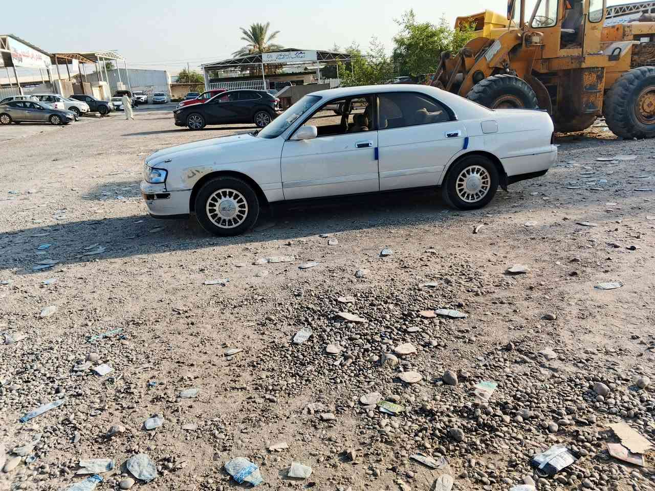 سلام عليكم بطة للبيع تخم تاير جديد كهربائياتهة كلهة شغالة تبريد شغال صدر جديد كير ومحرك جدد سيارة خير من الله للستفسار ***********   المكان سامرة

