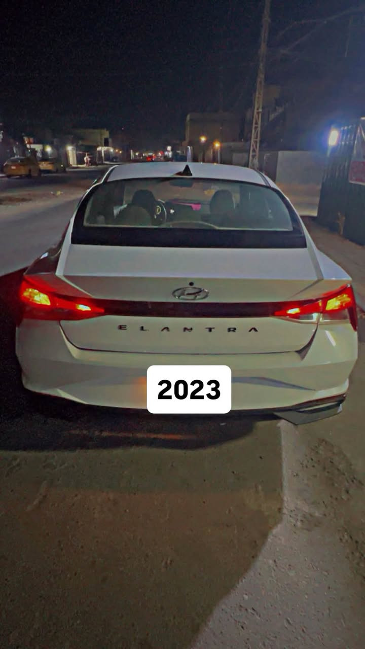 سلام عليكم عله بركه الله عندي سياره النترا  موديل 2023 ايربكات سليمه شاصي لغد مكفولات  رقم بغداد دولي محرك200 السعر130 وبيها مجال على مود الكير فقط السياره مفكوله مكينه بس( خربطه بل (كير )   السياره خير من الله تبريد
 صور الحادث موجوده بل منشور تبديل بابا واحد فقط واحد مصلح مصبوغ  يعني قطعتين قطعه مصبوغه وقطعه مبدله فقط هوه حادث امريكا  فقط مكان السياره بغداد العبيدي
رقم الهاتف:*********** 
الموصفات:
🔘بصمة تشغيل 
🔘بصمة أبواب
🔘بصمة صندوق 
🔘تشغيل عن بعد
🔘رادار امامي رادار خلفي وجانبي
🔘مانع تصادم بريك ذكي 
🔘مدخلين شحن واوكس
🔘تبريد قطعه وحده
🔘كاميرا خلفية 
🔘مانع تصادم 💥 
🔘حساسات اطارات 
🔘مثبت سرعه Cross
🔘قيادة ذاتية 
🔘مانع انزلاق 
🔘تدفئة بالكشنات
🔘3 أنظمة قيادة (eco,Nor, sport) 
🔘زر عرض الكاميرا 
🔘سايد بريك بصمه

نص مكتوب في الصور:
- 2023
- عودة إلى أعلى | تفاصيل المركبة