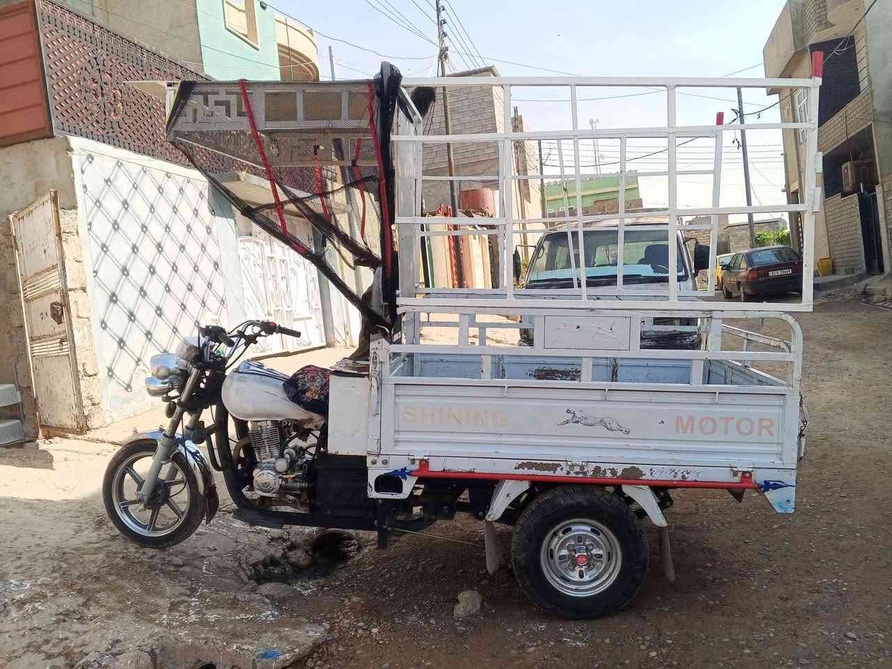 توكتوك • بيها مجال