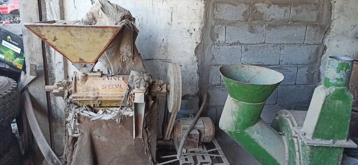 معمل كامل • طاحونة • مكائن شغّالة