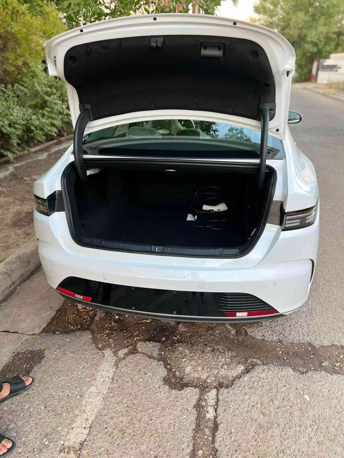 السلام عليكم byd ديستروير 2025 للبيع زيرو بعده ممرقم مكاني بغداد العامرية السعر 21 مليون و700 الف قفل *********** بغداد, العراق
