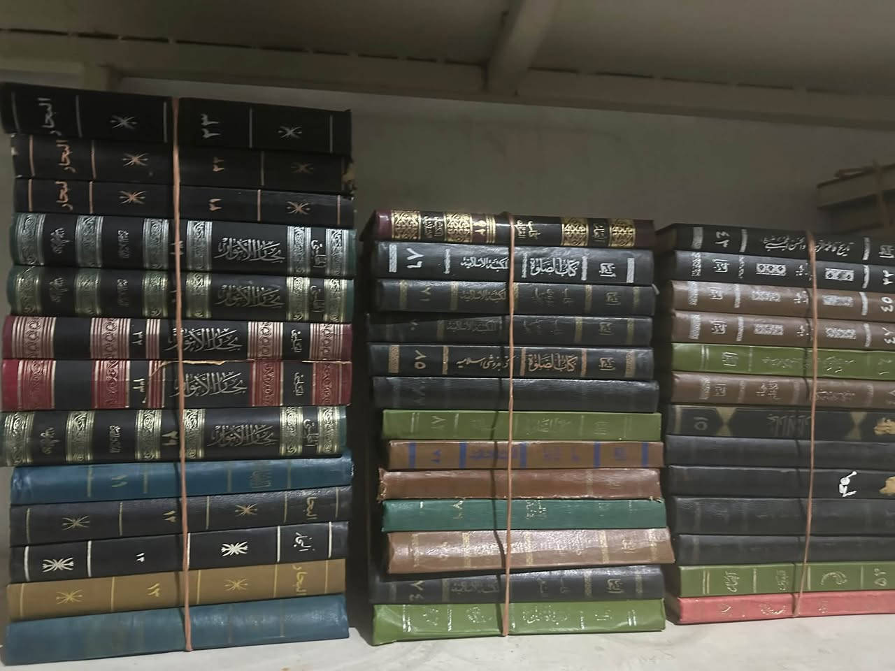 اندر انواع الكتب لدى مكتبتنا كتب تاريخية وقديمة ونادرة وباسعار تنافسية
استفسار 
***********
رابط القناة في التلكرام 

https://t.me/AL_capital7
