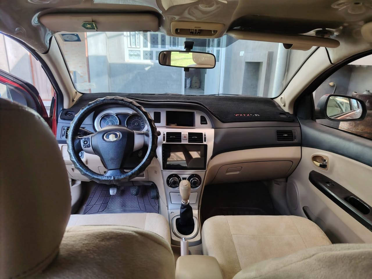 سياره كير عادي بيها شاملغ مبدل رقمها بغداد تبريد شغال سياره جاهزه من كل شيء سعرها 50 وبيها مجال *********** الخط فقط +رقم الواتساب ***********@
