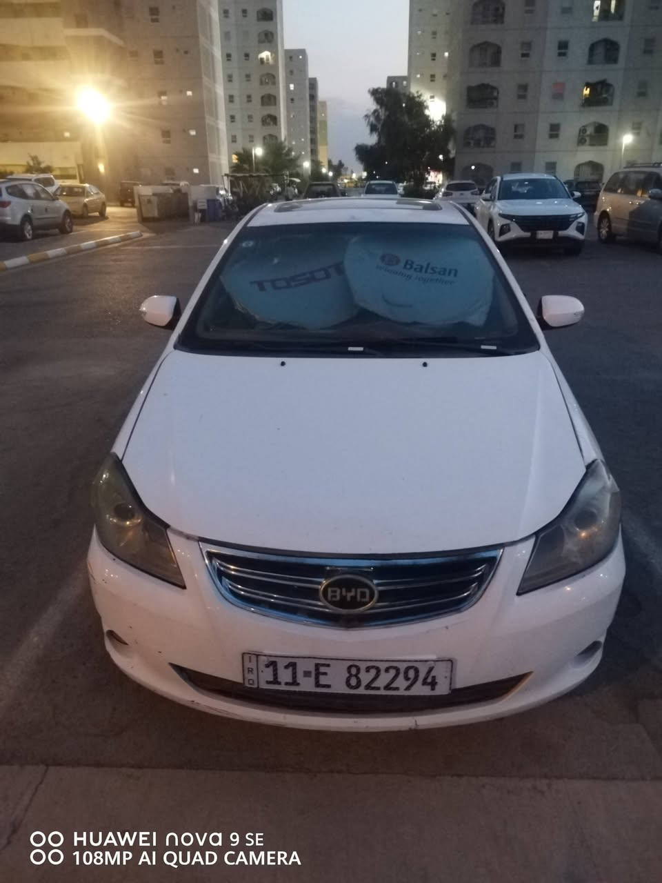 السلام عليكم BYD  G3 2013 سيارة جهازة تدفئه تبريد خيرمن الله كير اوتماتيك ومكينه تحكم استيرن تخم تاير 
بيه تبديل جاملغ فقط السيارة بسمي تحويل ثاني يوم رقم بغداد انكليزي السعر 48 رقم الهاتف *********** بغداد بسمايه او شارع فلسطين،(

نص مكتوب في الصور:
- HUAWEI nova 9 SE
- 108MP AI QUAD CAMERA
- OO HUAWEI nova 9 SE OO 108MP. AI QUAD CAMERA