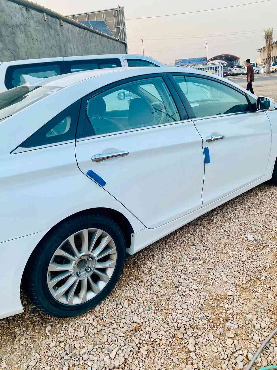 سلام عليكم سوناته 2011امريكي
سياره جاهزه من كلشي من تبريد من مكينه 
من كير مال جناي. رقم اربيل بسمي 
سياره مصبوغه جماليه مكفوله من كص 
من تكم ايش مابيه   حته معجون مابيه 
***********
