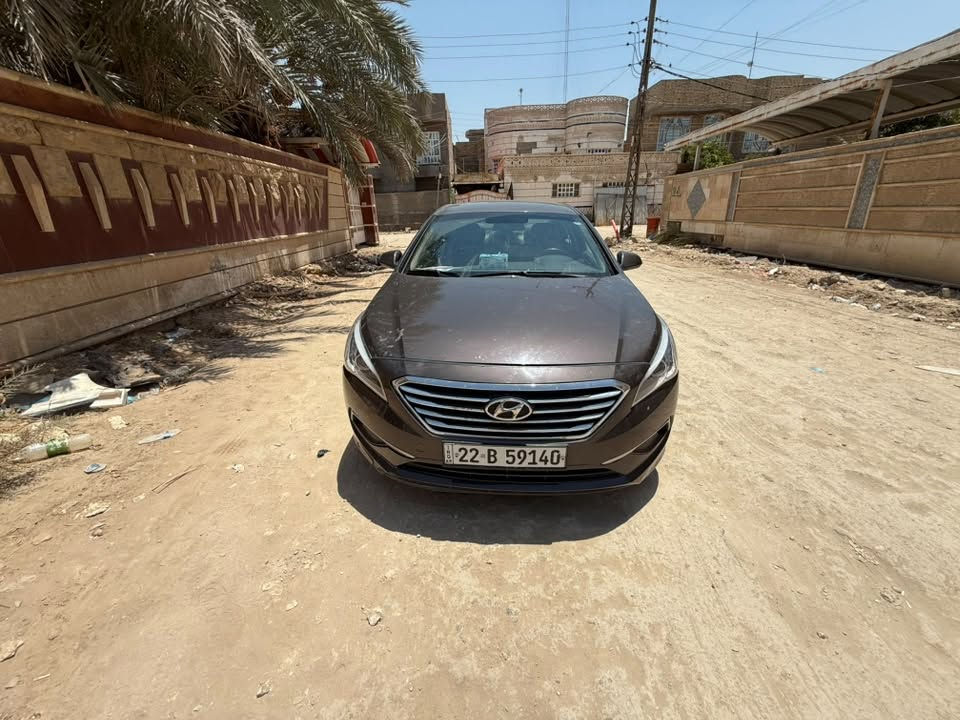 السلام عليكم
السلام عليكم سوناتا للبيع 2017

امريكي

ماشية ٥٠،٠٠٠ الف ميل

ضربتها فقط بنيد ومبدل وصبغ مقدار ربع بالچاملغ

محرك 2400 

كير 6 نمر

 حداديه جديدة صار اسبوع من شديتها

تخم تاير جديد 

تبريد ثلج 🧊 

كهربائيات كله كفاله 

صور السونار والضربة موجودة

السعر ١٣٠ وبي مجال

مكان السيارة الديوانية 

***********
