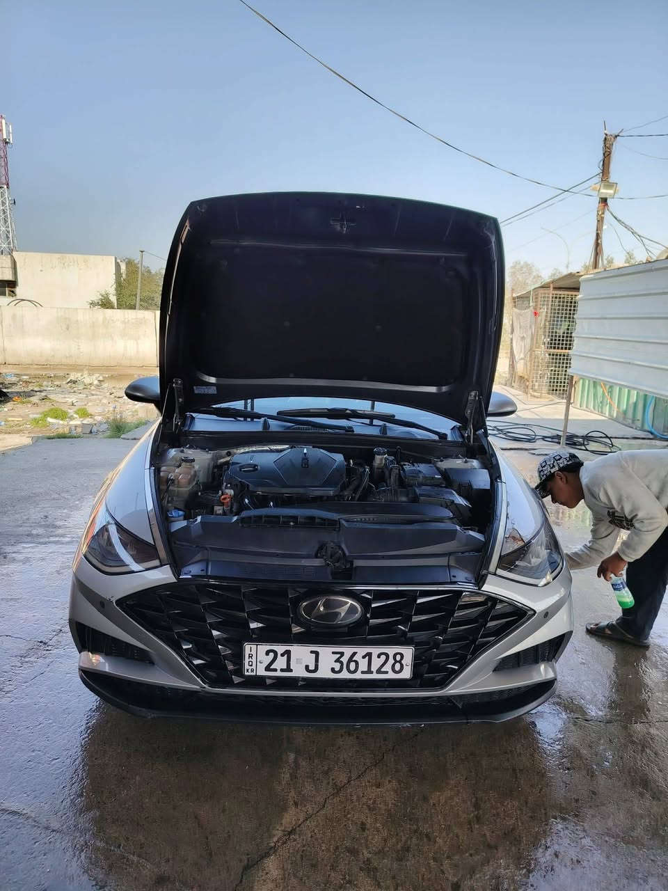 سوناتا 2021 أمريكي قطعتين جاملغ وبنيد بدون دواخل وبارد خفيف الباب الخلفي والباقي كله مكفول سيارة نضيفه مناقصهة اي شي رقم سليمانية دولي السعر 140 رقم الهاتف *********** للبيع او مراوس حسب القناعه مكان السياره بغداد المحموديه
