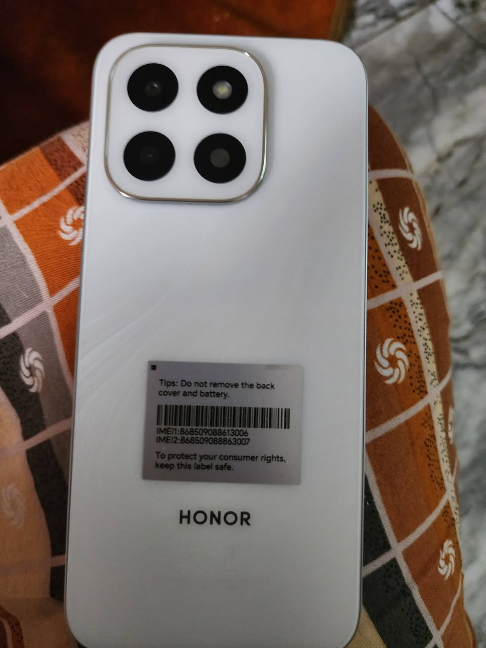 للبيع سعر ٢٠٠

نص مكتوب في الصور:
- 1 of 3
- حول الهاتف
- MagicOS
- المعالج المركزي
- MediaTek Helio
- G81 Ultra
- اسم الجهاز
- HONOR X6c
- ذاكرة الوصول العشوائي
- ٦,٠ غ.ب
- HONOR ٦,٠ غ.ب +
- RAM Turbo
- البطارية
- mAh 5300
- دقة الشاشة
- ٧٢٠ × ١٦٠٤
- محمد البياتي
- الاثنين الساعة ٢:٠٠ ص
- وحدة التخزين الداخلية
- المساحة الفارغة ٢٠١,٧٢ غ.ب
- الإجمالي ٢٥٦ غ.ب