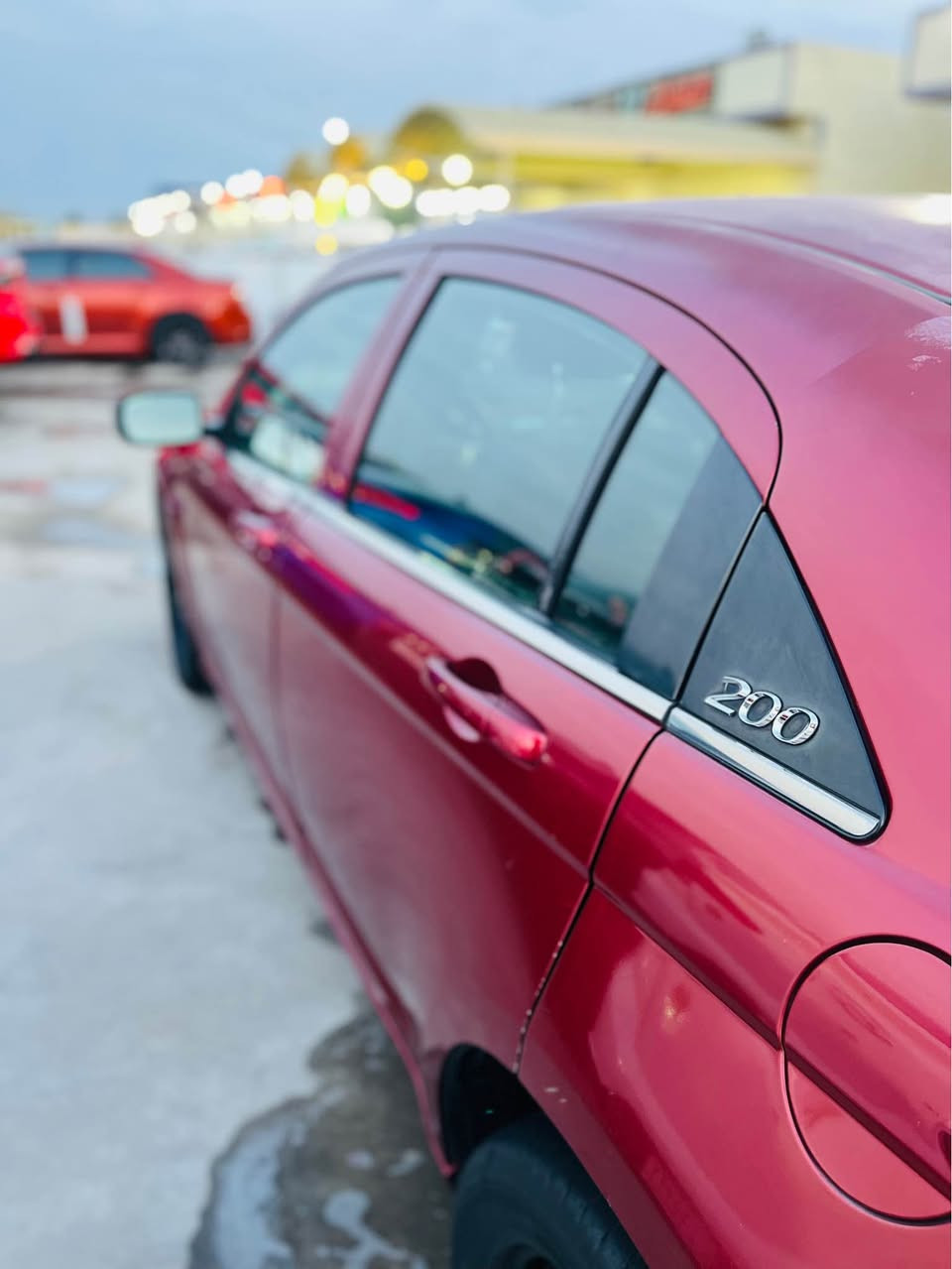 كرايسلر c200 موديل 2014 مكينه 2400 جديده تبريد ثلج حداده جديده وجاهزه السياره رقم بصره تحويل وين ما يعجبك السياره كفاله من الضربه والصبغ  فقط جراد ٣ قطع فقط 
العنوان // البصرة 
رقم الهاتف // ***********
السعر // 59 وبيه مجال بسيط البصرة, العراق
