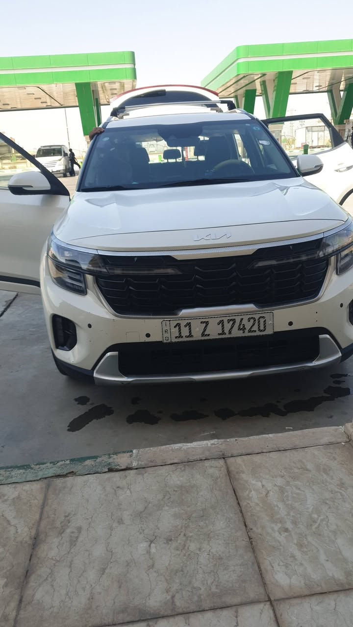كيا سيلتوس 24 فول موصفات فئه sx محرك 1600 تيربو  كشنات تدفئه تبريد ولا قطرة صبغ وصور حادث موجوده ب منشور اي استفسار اتصل ع رقم ***********
