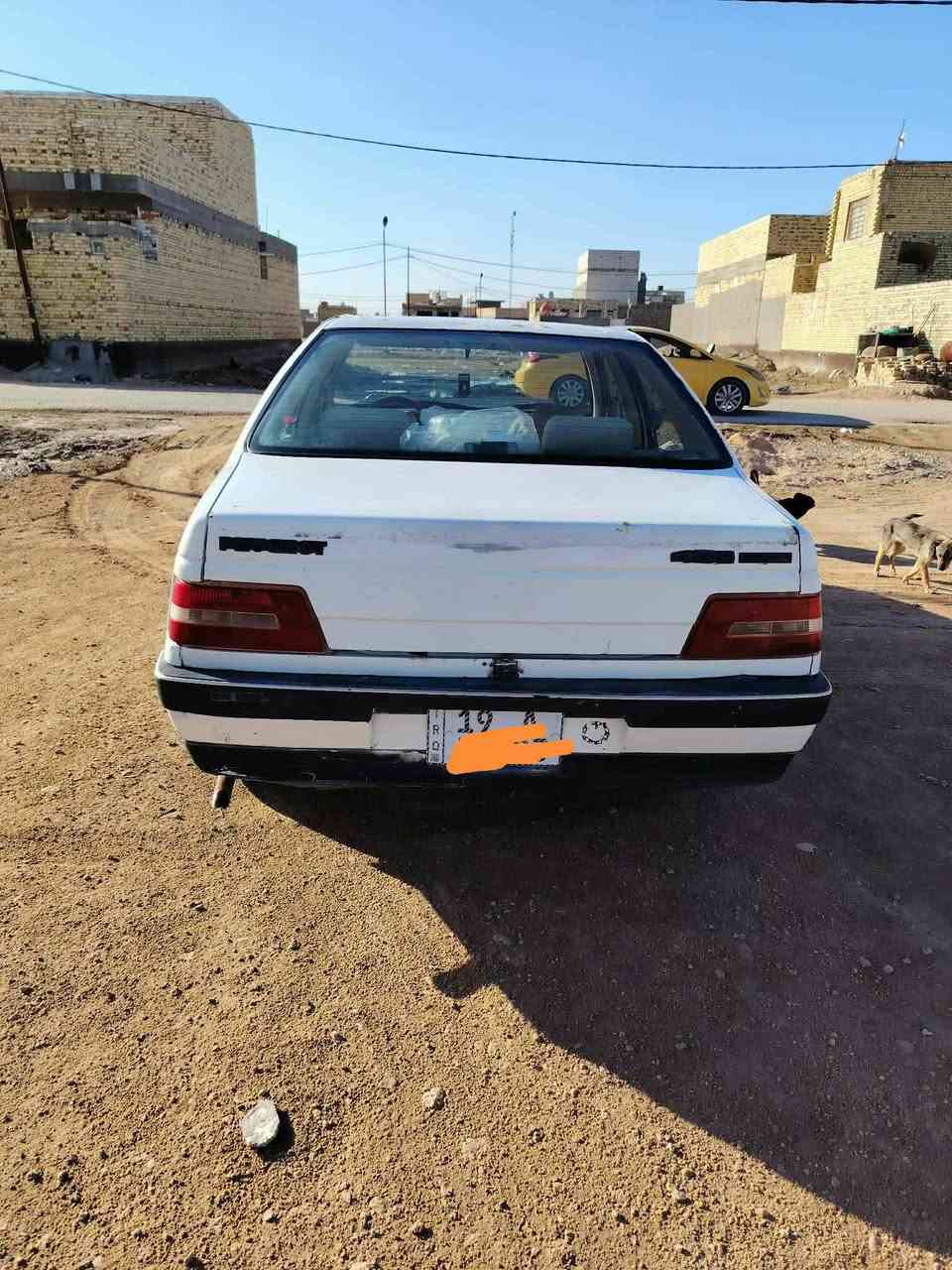 سلام عليكم بيجو ٤٠٥ موديل ٢٠٠٩ سياره بسمي سنويه لل30 
بيه تنقيص بسيط كير خير من الله حدادية جاهزه هزه رقم كربلاء  السعر ٢٥ وبيها مجال     
     ***********
