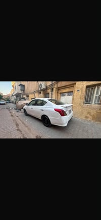 نيسان صني هندي موديل ١٩ مصبوغه حزام بسبب طخات بسيطه مكفوله من الحادث م...