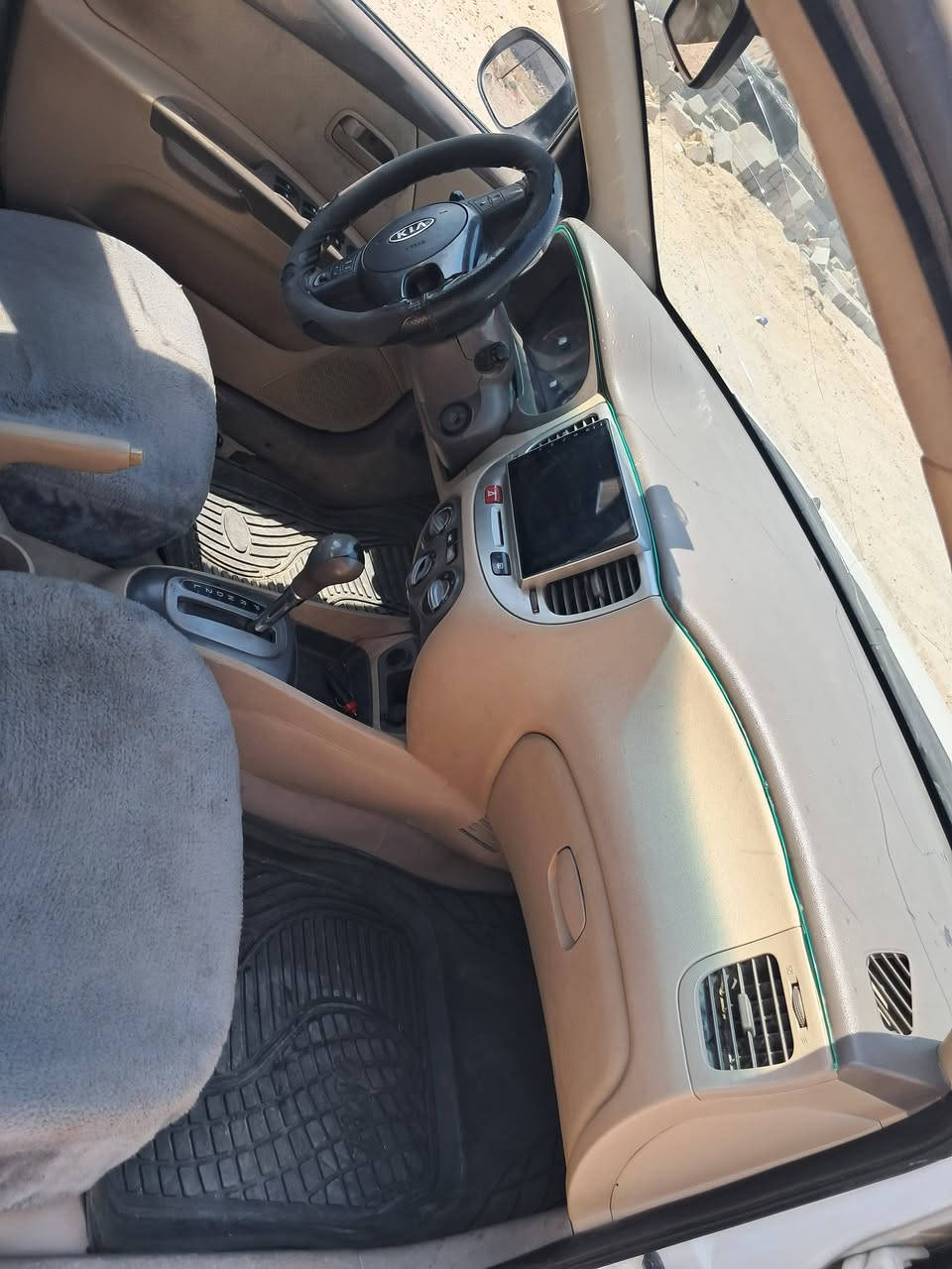 كيا ريو خليجي ٢٠١٢محرك ١٦٠٠رقم بغداد سنويه لل٢٩سياره خير من الله جديده جاهزه من كلشي كير محرك صدر كله شرط بيها صبغ بنيد وشبر براس الجاملوغ السعر ٨٠وبيها شويه مجال مكاني تكريت الديوم للاتصال ***********
