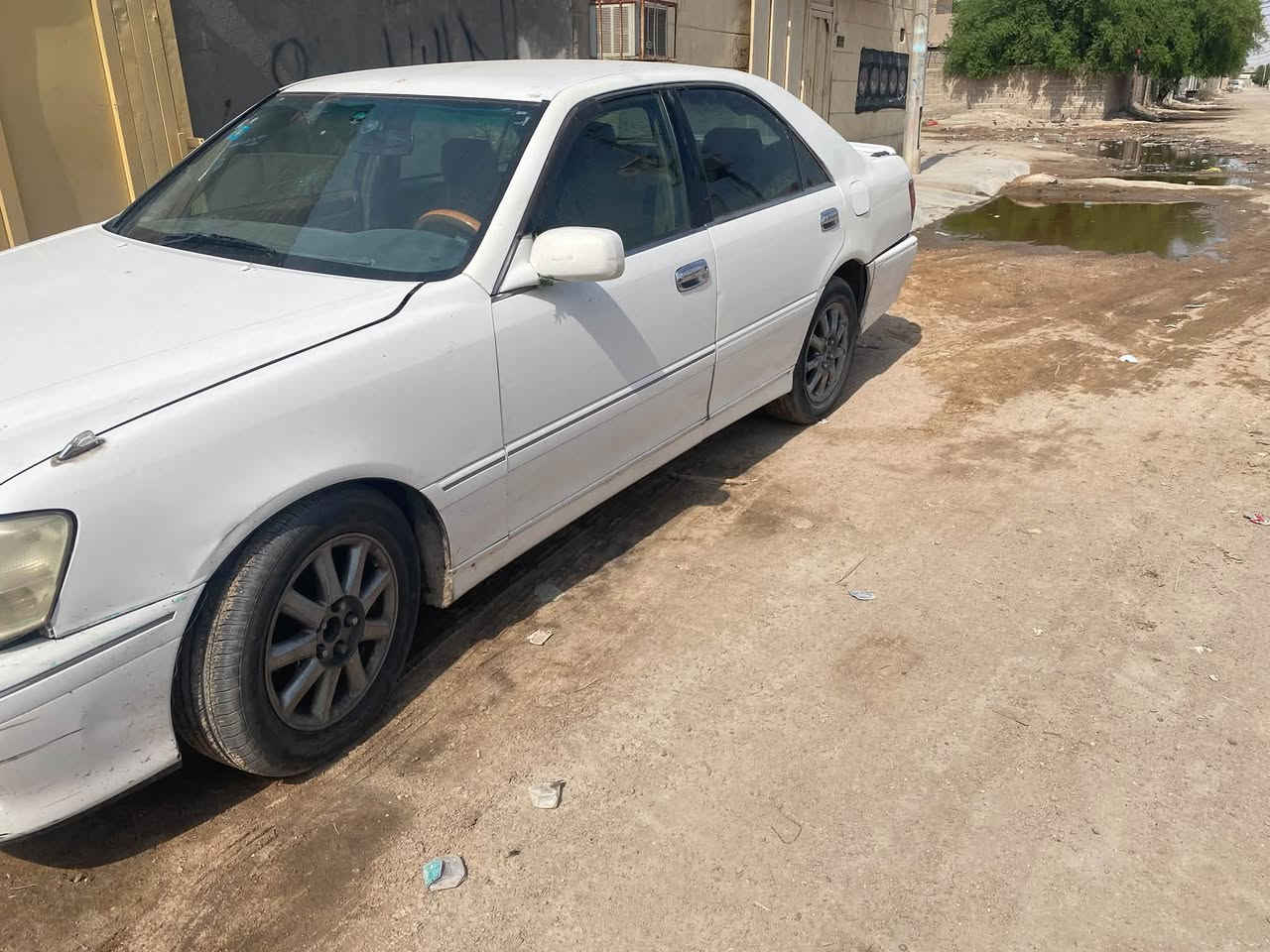 جنون موديل موديل 2000بغداد باسمنه رقم نكليزي مكينه ففتي بيها صوت اول ماشغل كير تمام سعرها 65 وبيها مجال الشراي مكاني بالبصره خور الزبير 
***********
