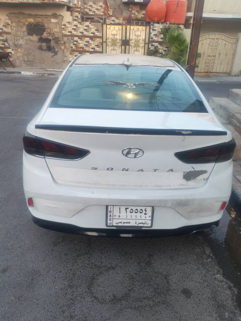 سوناتا 2018 واود امريكي حادثها موضح بلصوره الدعاميه + شبر جاملغ خلفي وراجع ع البارد مكينه 2400gdi مكينه + كير كفاله ممفتوحه معوقين سنويه منتهيه فقط تحويل صير باسمك البنيد مصبوغ بدون ضرر بسبب لاصق

تبريد شغال تايرات جديده سياره نظيفه ع ايدي السعر 110 وبيها مجال بسيط للشراي بياع شراي لاتجيني رجاء...
*********** البصرة, العراق
