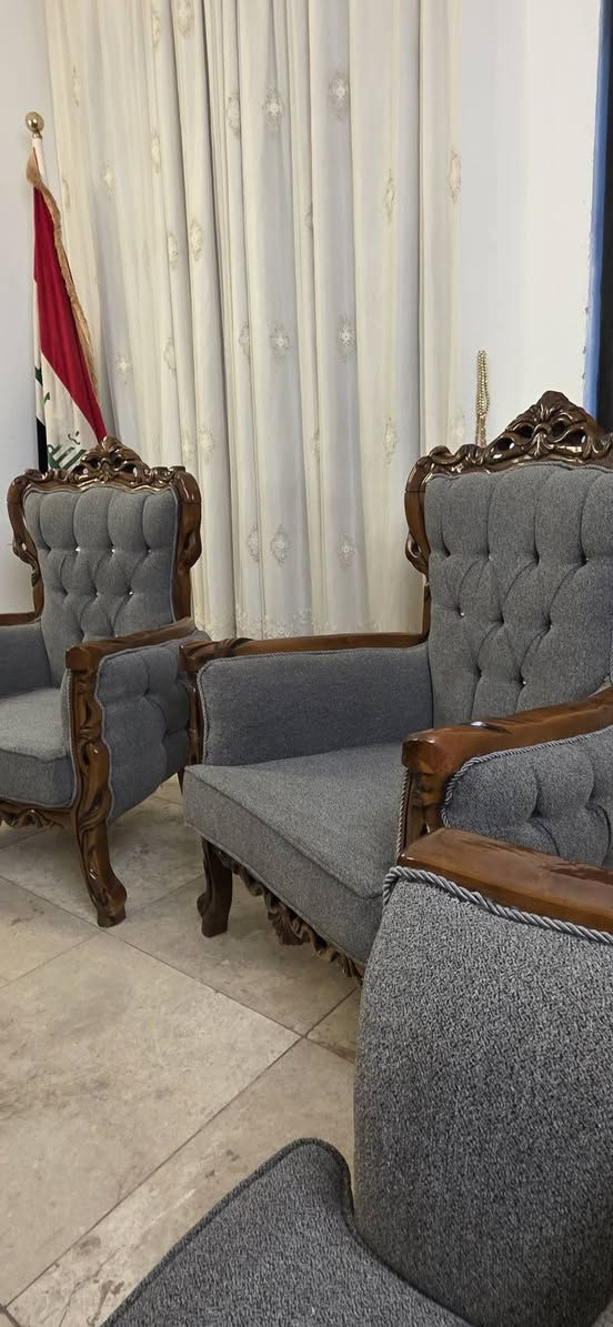 تخم تركي زان درجة اولى ملكي  اخو الجديد نظافة  ١٠٠% قماش خاولي  ديباج طبي ١٠ مقاعد وطبلة وسط زان بمليون  و٤٠٠ 🔐 شراي يتصل ع رقم ***********
