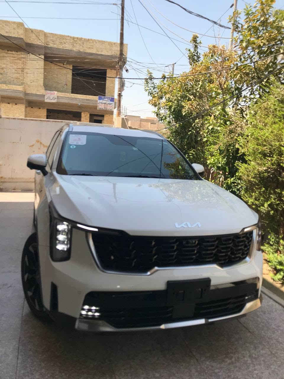 سورنتو ٢٠٢٥ • ماشي ٢٤ الف • رقم بغداد