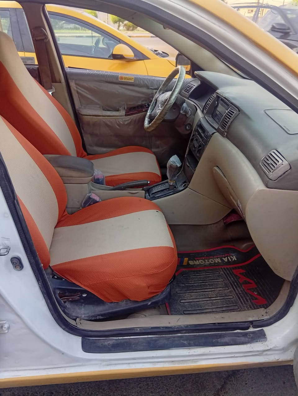 للبيع كورولا بيكاتشو صفرة موديل ٢٠٠٧ يرادلهة ملاحظات بسيطة محرك كير صدر بحال جيد الكشر جيد رقم بغداد أجرة شرط التحويل مكاني بغداد الغزالية سعر ٦٠$ وبيه مجال للشراي للاستفسار اكثر *********** بيه واتساب
