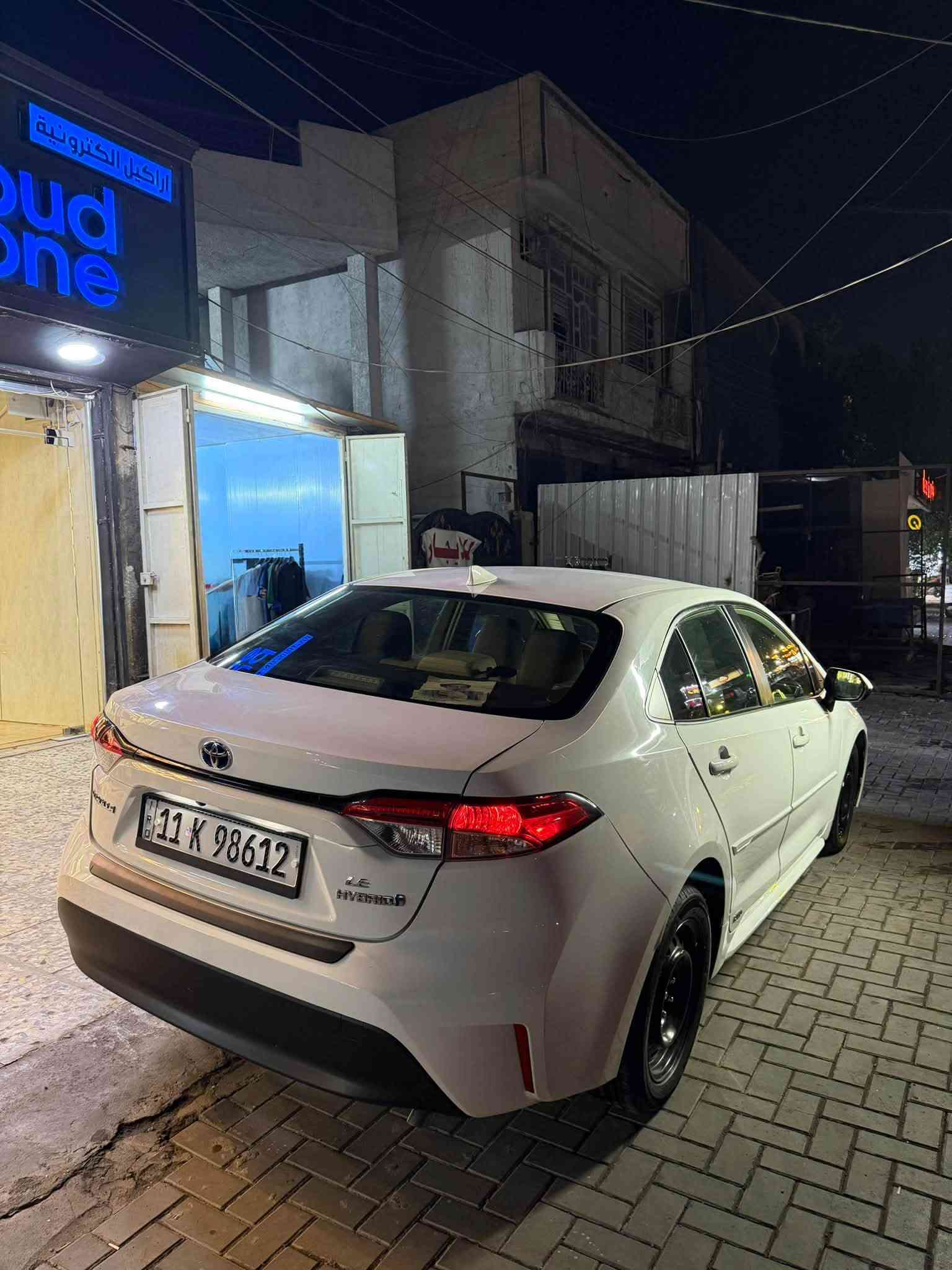 - [x] السلام عليكم كورلا هايبرد وارد أمريكي 2024 محرك  1800 رقم بغداد بسمي تحويل ثاني يوم  موصفات رادر امامي تحكمات ستيرن كامره خلفيه هاند بريك بصمه اوتو هولد داخل لونين  ملكي  حادثها بنيد مبدل ومصبوخ جاملغ مبدل نفس ألون  اصلي 
سياره ماشيه 22  
العنوان شهداء السيديه الرقم *********** السعر ١٤٨ وبيها مجال
