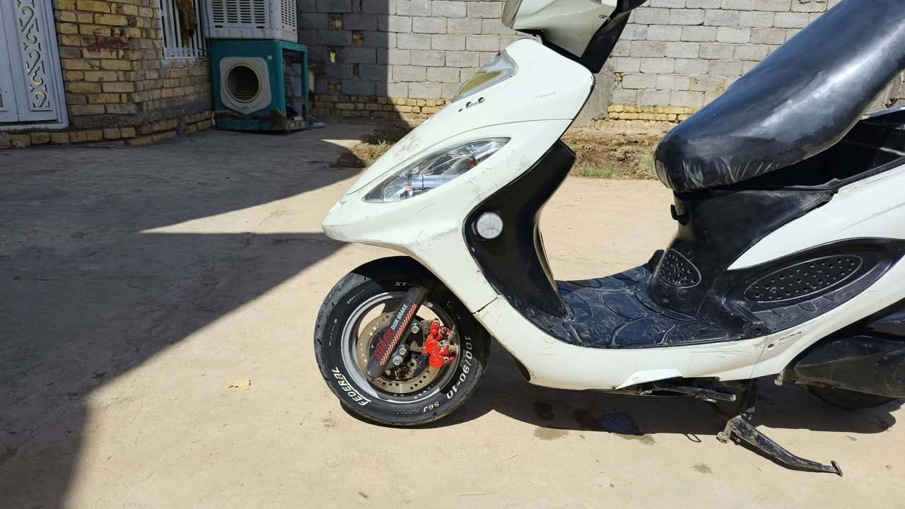 سلام عليكم  شباب درا جة  مديل 15 نضيفه درجة  وحلوه درجة  شلعه فول سعر خاص نتصل عله، قم ***********
