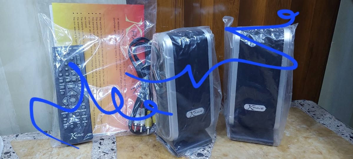 من النوادر جدا
للبيع 
جهاز RAVE كريف DVD - 932  W/S+USP مشغل اقراص فول مواصفات 
يشغل  CD
 يشغل DVD
 يشغل USP فلاش 
يشغل  SD رام 
يشغل MP4    MPEG4
يشغل DVD S
يشغل Divx
يشغل DIGITAL VIDEO
يشغل MP3
يشغل JPG 
مع خاصيه الراديو 📻 FM واريل خارجي 
سماعه داخليه و 2 سماعات خارجي 
مع ريمونت كونترول تحكم عن بعد .
جديد غير مستخدم كسر كارتون .
و ب ال ع ا ف ي ه اللي بيكون من نصيبه 
سعر الجهاز  ا(ع الخاص ) 
خدمه توصيل لكل المحافظات في العراق 🇮🇶 ودول الخارج 
مع شركه الامين  للتوصيل السريع .
للاستفسار اكثر مصور الشباب ميسان شارع المرور القديم حي المعلمين . ***********
***********   إتصال واتساب تلكرام محمدمعله
