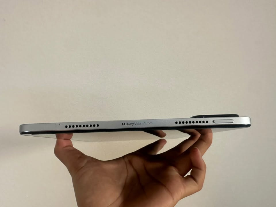 Xiaomi Pad 6
الجهاز: شاومي باد 6
الذاكرة: 256GB
الرام: 8GB
الحالة: نظيف جداً، 
 الكارتونة موجودة
الشاحن موجود
ويا كفر للجهاز

الايباد يشغل 120 فريم بل ببجي
144 هرتز
يعني تدعم معدل تحديث عالي وناعمة جداً بالألعاب والتصفح.
$ السعر: 360  ألف وبي مجال .
المكان: بغداد
للتواصل تعليقك واراسلك او 
***********
واتساب

نص مكتوب في الصور:
- تطبيق إلغاء 04:36 الخميس ١٠/٠٩/٢٠٢٦ Ultra Speed Xiaomi SU7 ALWAYS BELIEVE THAT SOMETHINGS WONDERFUL IS ABOUT TO HAPPEN Aa خلفيات الشاشة تأثيرات الخلفية تأثيرات الخط