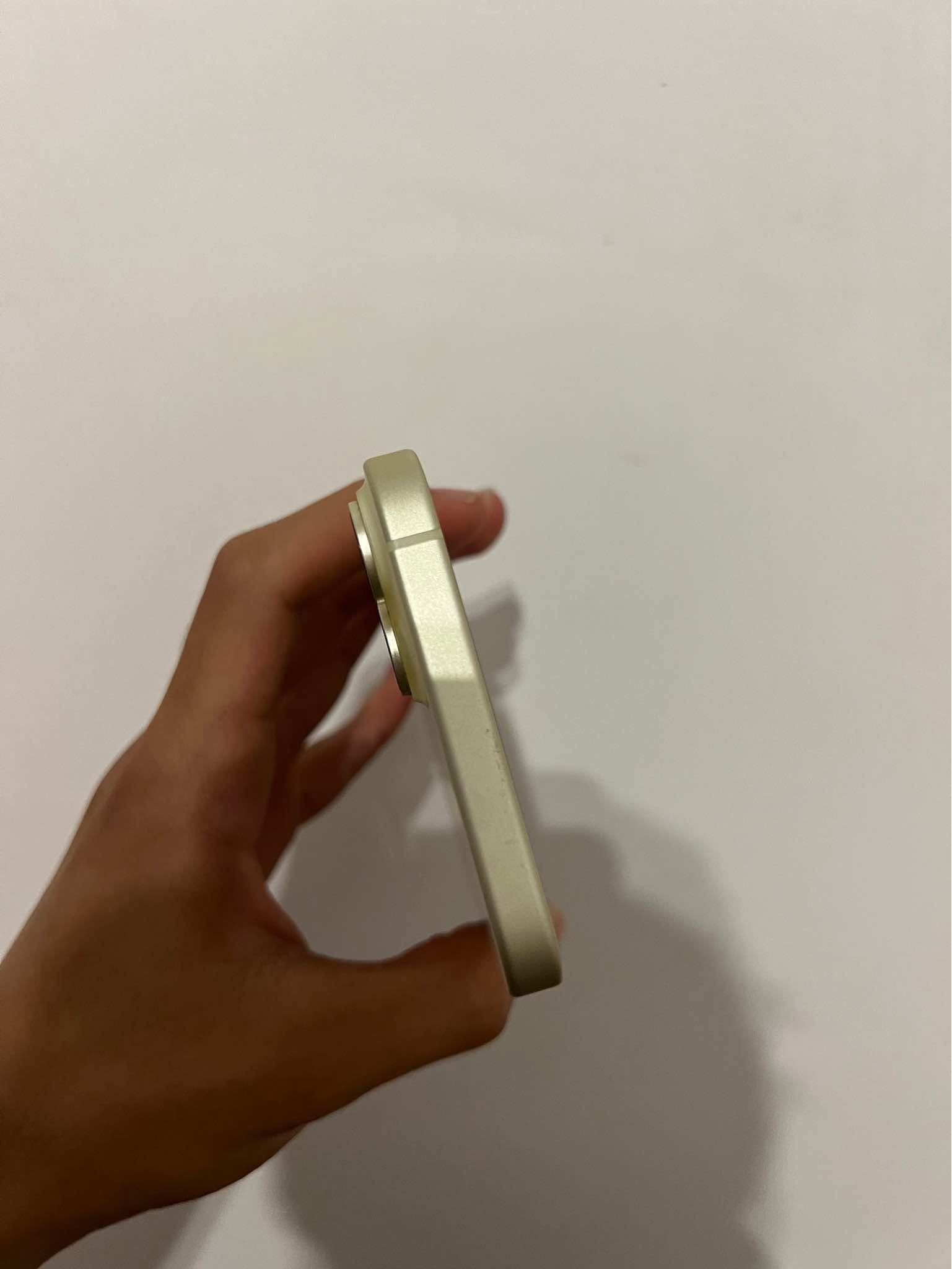 15plus  iCloud 
Battry 98
Lok lok 
Nakrawa 
290$ dollar
***********Hawler أربيل, العراق
