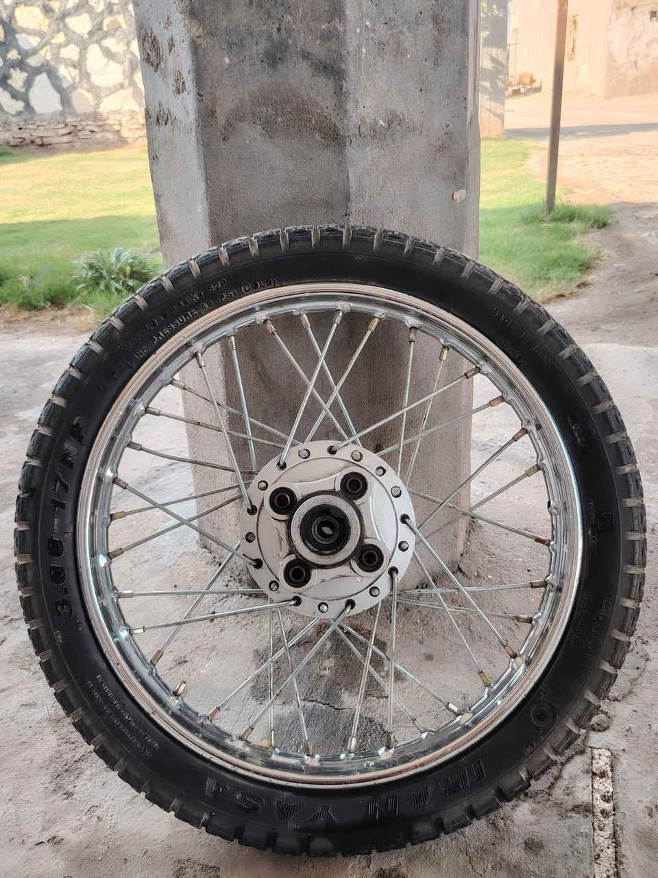 نامة • نظيف • تاير