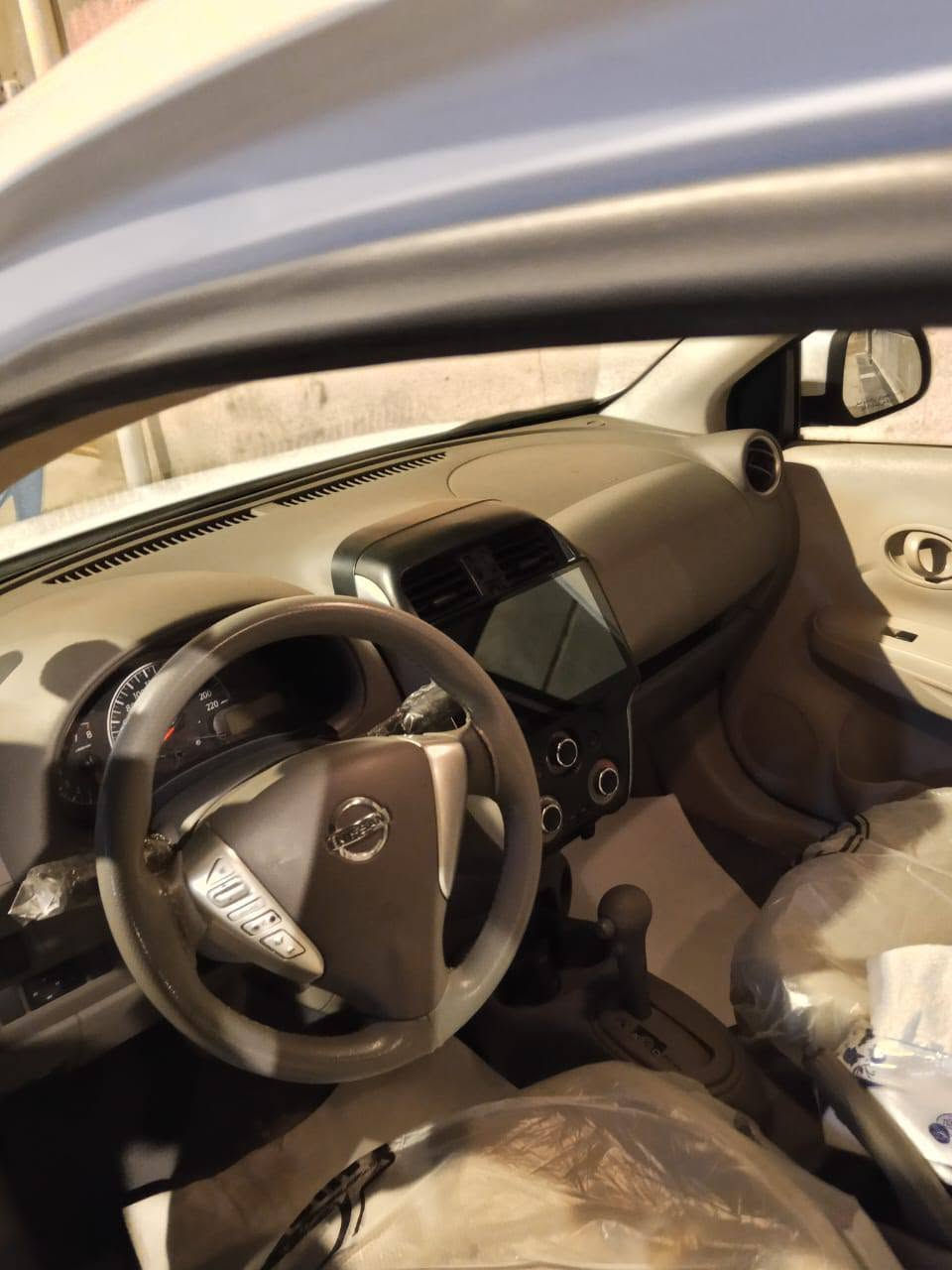 السلام عليكم نيسان سني مديل ٢٠٢٤ العطر الجديد ماشيه ٣٤  ألف حقيقي سيارة ما متعوبه وما مشتغله تكسي بيه بارد جوه الاسطاب الخلفي كد شبر فقط والباقي كفاله رقم اربيل  انا مكلف بنشر 
للتواصل هذا راعيه 
***********
