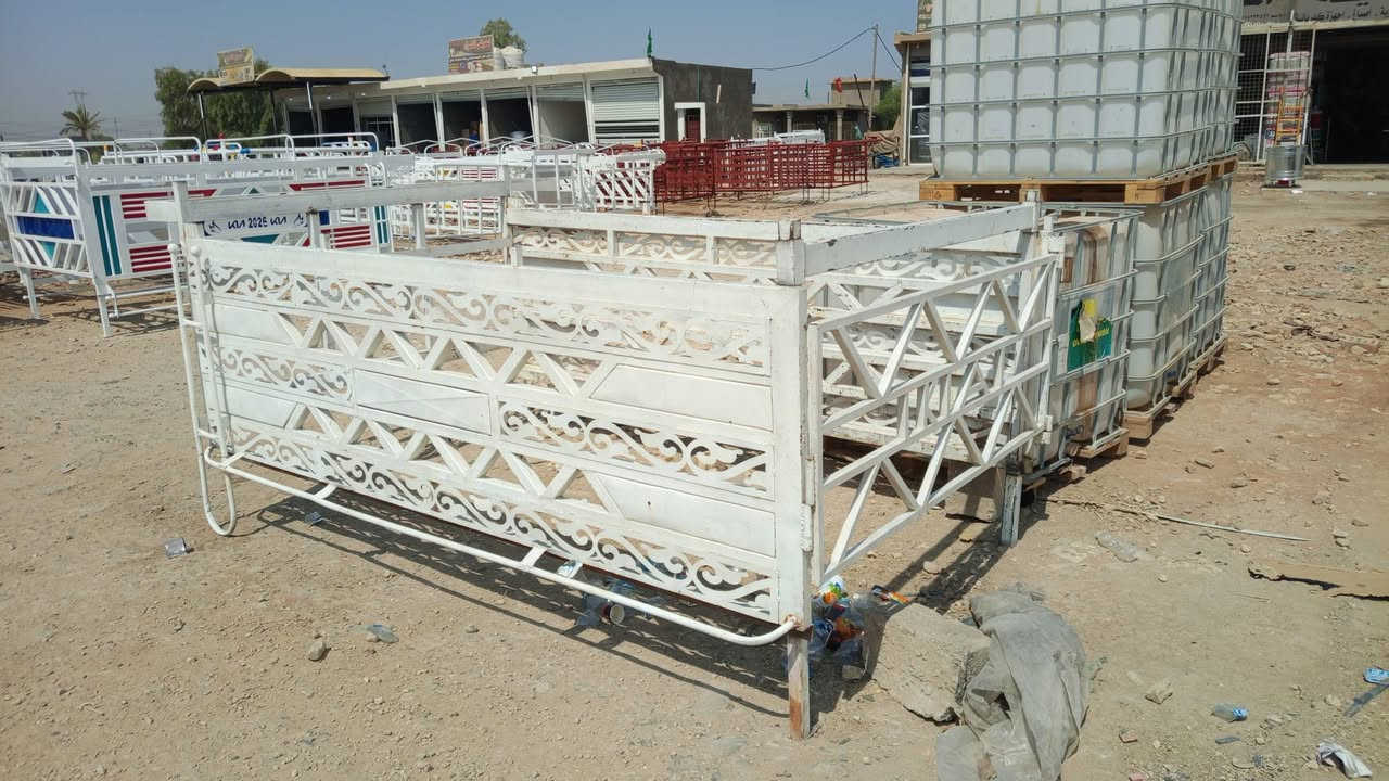 السلام عليكم اخوان لبيع محجر كيه نثيه مكان بغداد تقاطع نهروان ***********
