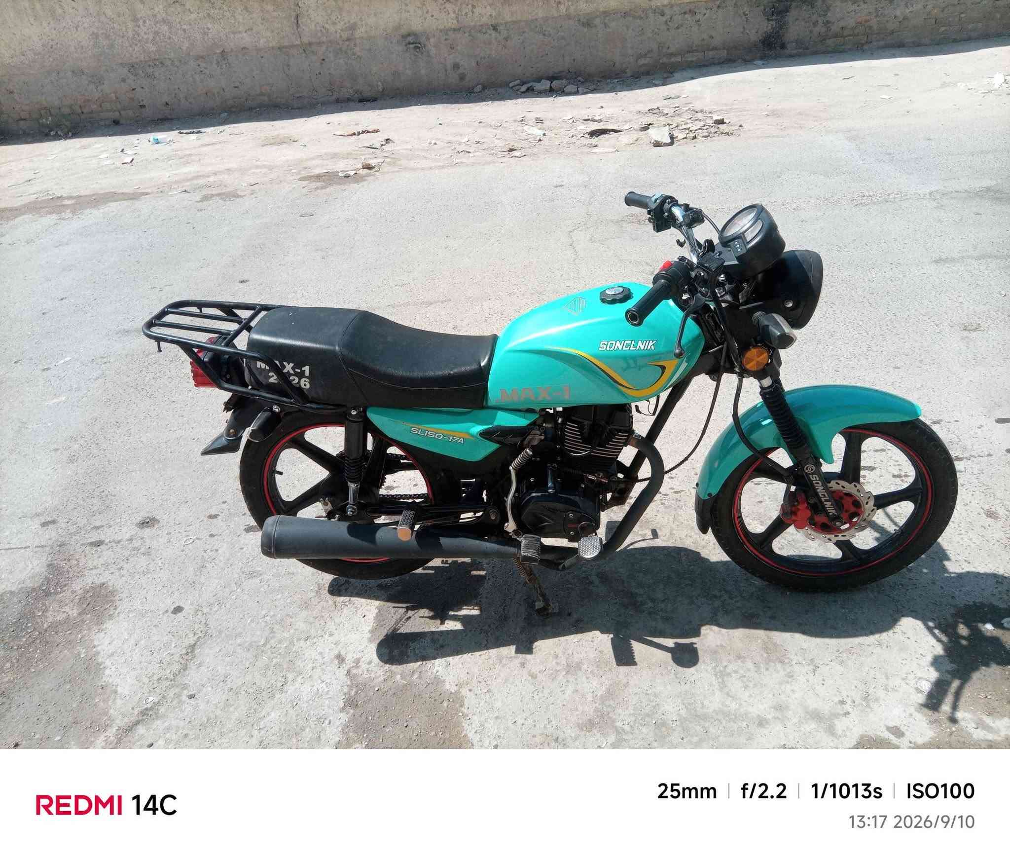 شاينك مديل 26 لون مميز 
مكفولة كفاله عامه كهربائيات كله شغاله
اوراق كامله السعر780
وبيه مجال مكاني بابل قرب جسر نادر ***********
