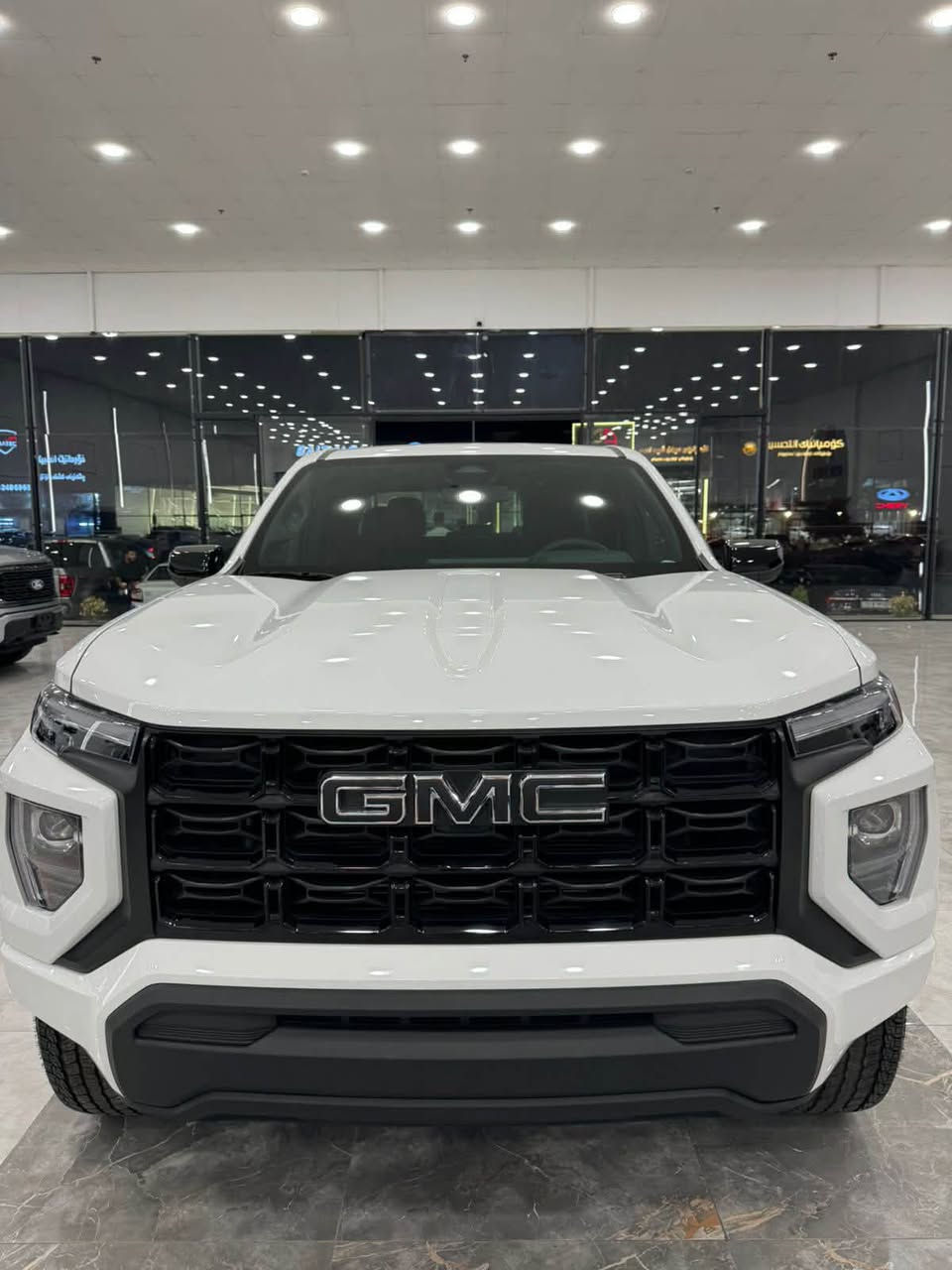 GMC Canyon 2023 وارد امريكي
السيارة ماشية 33الف 
قطعتين حادث جدا بسيط  
نفسهه مصلحه
* محرك 2.7L Turbo
* قوة 310 حصان
* قير أوتوماتيك
* مصابيح أمامية LED
* Apple CarPlay + Android Auto لاسلكي
* Bluetooth وUSB
* كاميرا خلفية
* مثبت سرعة
* تشغيل ودخول بدون مفتاح
* تحكم بالمقود
* فرامل ABS
* مانع انزلاق وثبات إلكتروني
* تحذير تصادم أمامي
* فرملة طوارئ أوتوماتيكية
* تحذير مغادرة المسار + مساعد البقاء بالمسار
* تحكم بالسحب
* السعر 265 وبيهه مجال
رقم التواصل : ***********

