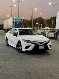 كامري SE • ٢٠١٩ • رقم بغداد