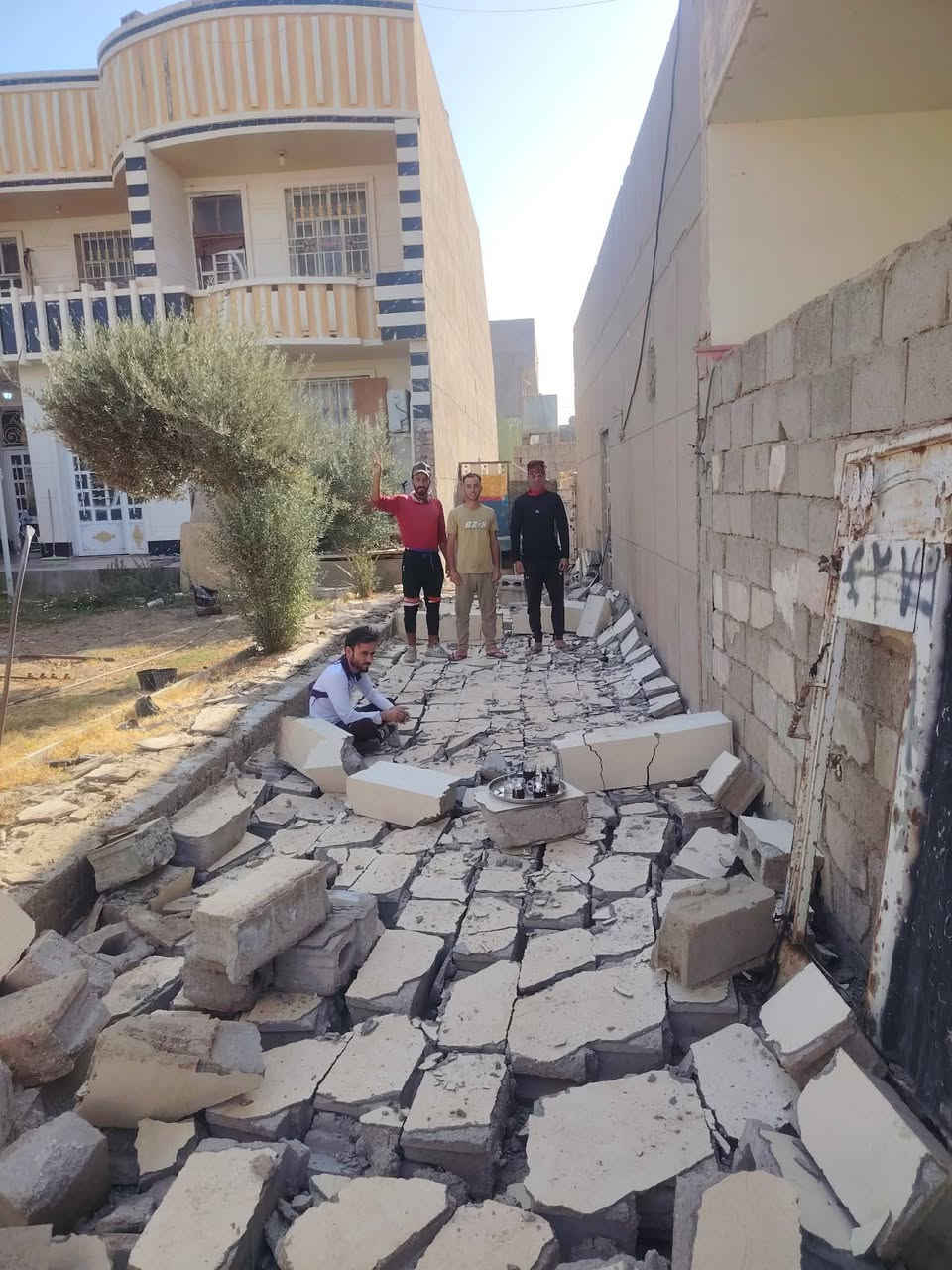 ***********📞سلام عليكم  / يوجد كادر عمل جاهز  تصعيد مواد  / تنضيف بيوت  / تفليش  / تكشيط  / دفن نهري  / شقلنه ليل ونهار  / وماعليك بكلشي تاخذ شقل جاهز مني  / ومعداتنه جاهز وسياره تجيك للبيت ماعليك بس تصال على رقم/   ***********
