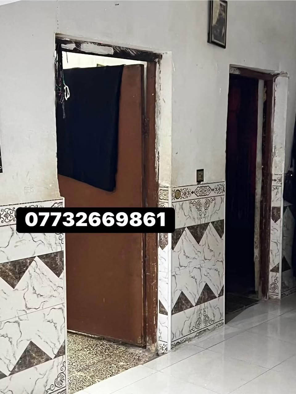 بيت للبيع في الرفاعي مساحه 300م  حي التفيج مجاور المدرسه الاهليه نور المعارف الاهليه
***********
