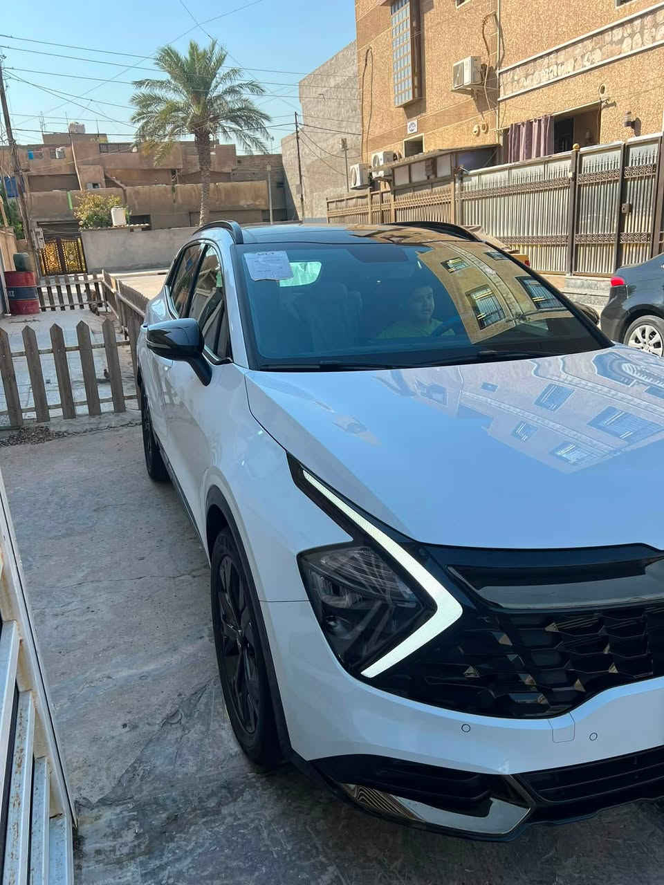 السلام عليكم
كيا سبورتج 2025 خليجي فئه ( بلاك ادشن ) ضمان المجموعه العراقيه الدوليه 5 سنوات أو 60 الف كيلو  

ماشيه  8الاف  مرقم بغداد الدولي باسمي وتحويل مباشر 

ومكفوله من الصبغ والتبديل والبارد والحالوب 

بانوراما 

بصمه تشغيل وترحيب وتشغيل عن بعد 

كراسي الاماميه كهرباء 

داخل جلد وكنتاره زيتوني 

نقط عمياء  

تبريد مناخي 

كشنات تدفئه واستيرن هيتر

جنطه كهرباء والفتح ذكي 

ويل كروم اسود عدد5 حجم 19انج 

لد نهاري ولايت زينون وبك لايت لد 

هندر دكمه / اوتو هولد / مودات القياده 

شفتات بالاستيرن وتحكم كامل / كروز سرعه 

ايرباك عدد6

السياره جديده ومواصفاتها بلاك ادشن 

رايدها 23500 وبيها مجال بسيط 

الاتصال *********** او *********** واتساب

بغداد الدوره
