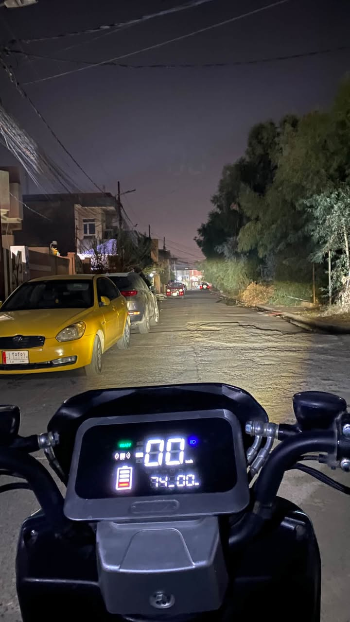 السلام عليكم عندي 318 موديل 25/26
فول موصفات اسبورت ABR 
بطارياتا يقرن 10.5
ملف 3000W
والنضافة كدام العين اشكد يسواله 🛩🔥🫀
