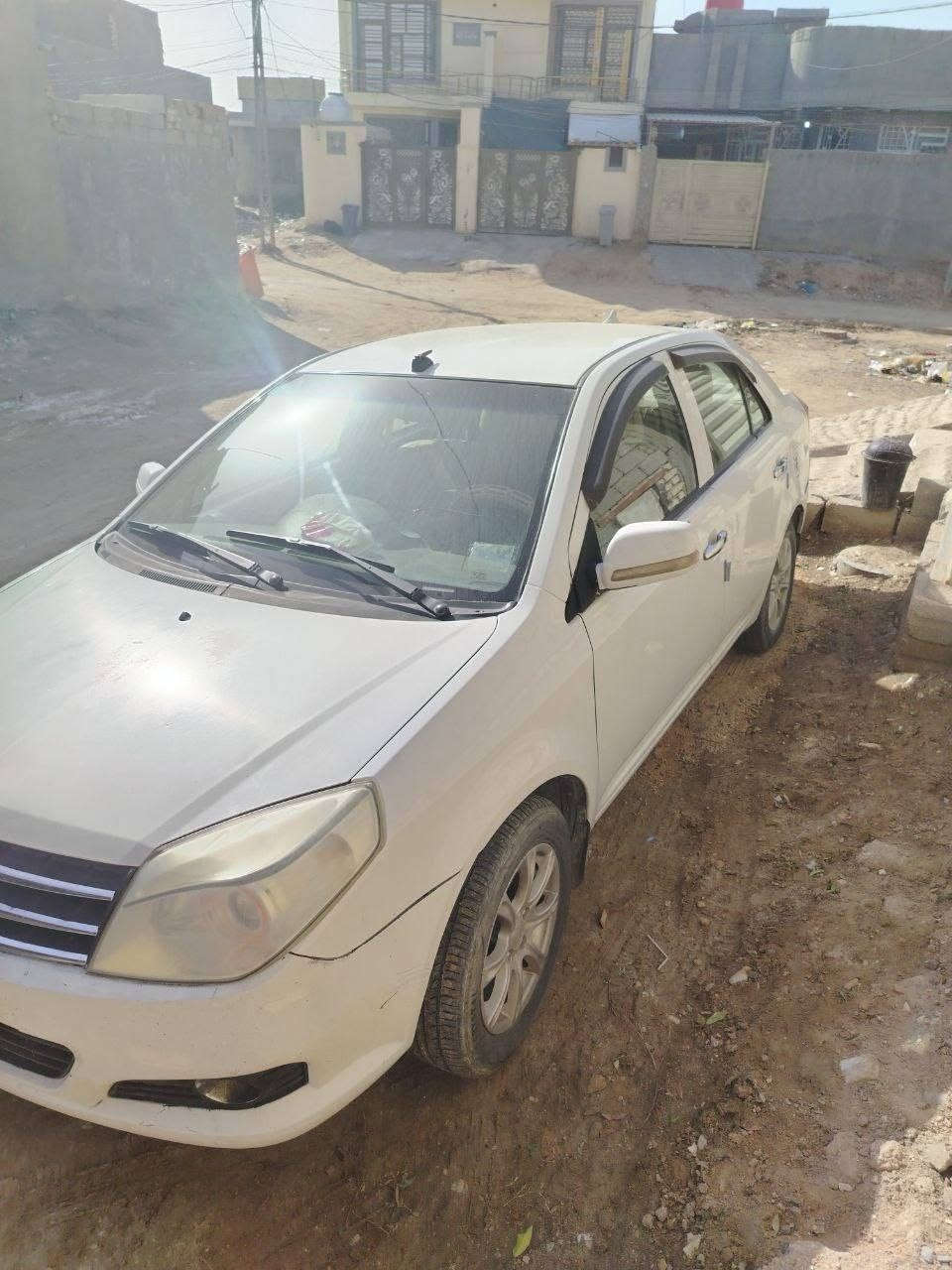 السلام عليكم سياره جيلي MK موديل ٢٠١٣ بسمي رقم كربلاء سياره جاهزه من كلشي تبريد تدفأه محرك كير كله جديد مكاني طويريج سعر ٤٣ وبي مجال هذا رقمي ***********
