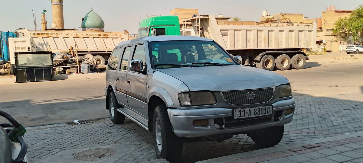 جنبي صيني • ٢٠٠٦ • رقم بغداد