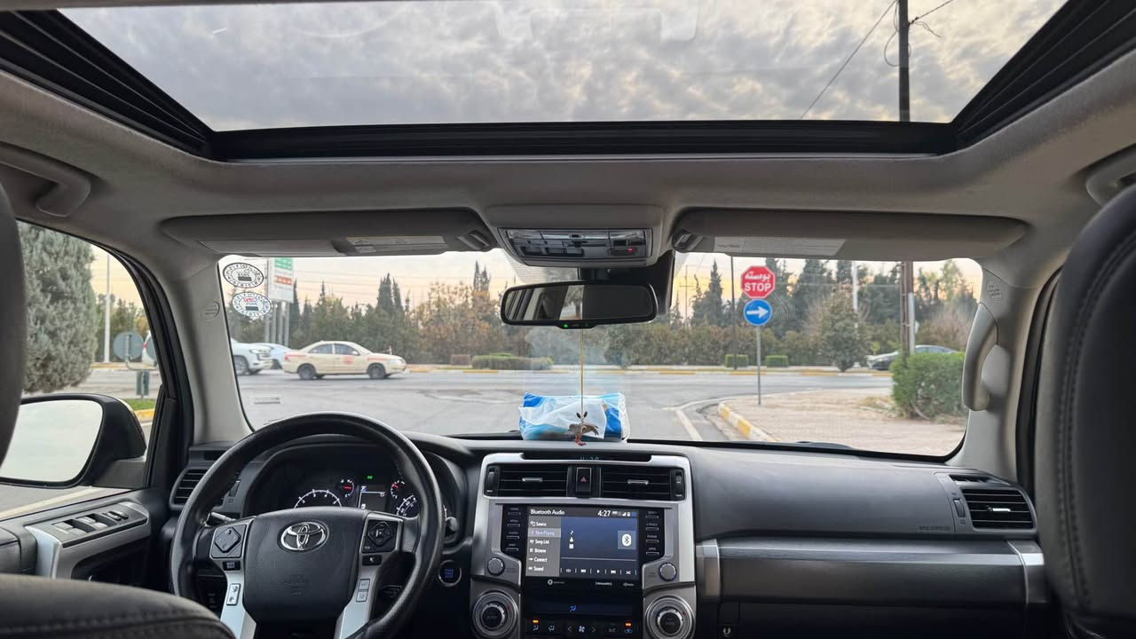 Toyota 4runner 2022  Clean title 
ئۆتۆمبێلەکەتە:

‎تۆیۆتا فۆررانەر 2022 – دۆخی زۆر باش

‎تۆیۆتا فۆررانەر 2022 بۆ فرۆشتن، زۆر پاک و باش پارێزراوە.
‎ • ڕەنگی سەرەکی (رەش)
‎ • تايتڵی پاک (Clean Title)
‎ • سێرڤیسی باش و بەردەوام کراوە
‎ • ناوەوە و دەرەوە زۆر پاکە
‎ • مووتۆر و گێر زۆر بەهێزن، هیچ کێشەیەک نییە
‎ • ئامادەیە بۆ بەکارهێنان، هیچ پێویستییەکی چاککردن نییە

‎ئۆتۆمبێلێکی بەهێز و متمانەپێکراو، گونجاو بۆ شەقام و دەرەوەی شار.
‎تەنها کڕیارانی جدی پەیوەندی بکەن
*********** أربيل, العراق
