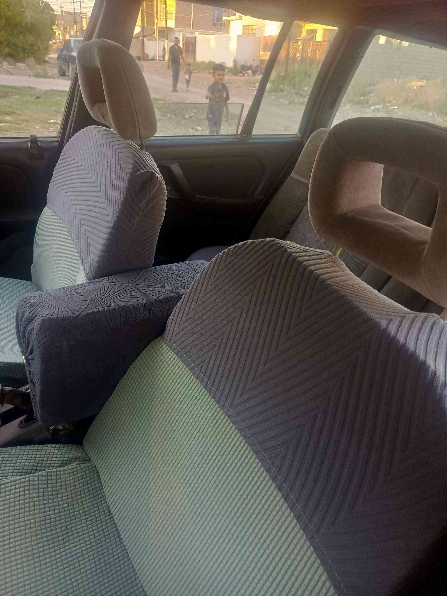 🚗سيارة مديل ١٩٩٠ مكفولة ميكانيك مع الشواصي والكشر كدامك بلادية ترايها للبصرة سنوية ساقطة قبل ٦ اشهر شرط التحويل رقمها صلاح الدين جام يشتغل باستثناء باب السايق يحتاج كنترول السيارة سعرها 19$🌹 بيها مجال جدا بسيط رقم الهاتف ***********
