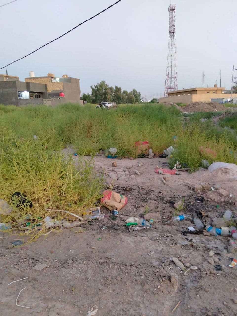 قطعه 220متر  طابو زراعي سند 25
ركن شارعين قرب محطه الكهرباء في افراز كاظم رباح للاستفسار الاتصال على الرقم ***********
