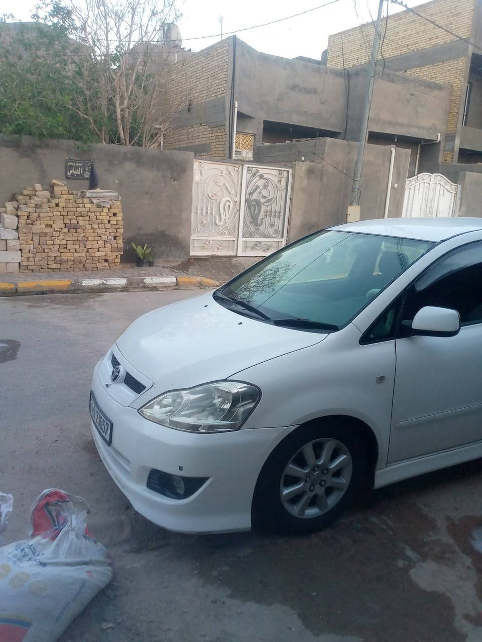 ابصم كرستال اصل موديل 2004 للمراوس بكوري خصوصي فقط
السلام عليكم ابصم كرستال اصل فول مواصفات موديل 2004 رقم بصرة الدولي السيارة جاهزة مكينة وكير كفالة دواخل اسود + شاشات بالكشنات الخلفية وبل سقف

7 راكب 
3 قطع تبريد ثلج 

بيها ضربة بل جاملغ الخلفي فقط  
 
للمراوس بكوري (النترا _ سيراتو _ اوبتيما...)

للاستفسار: ***********
