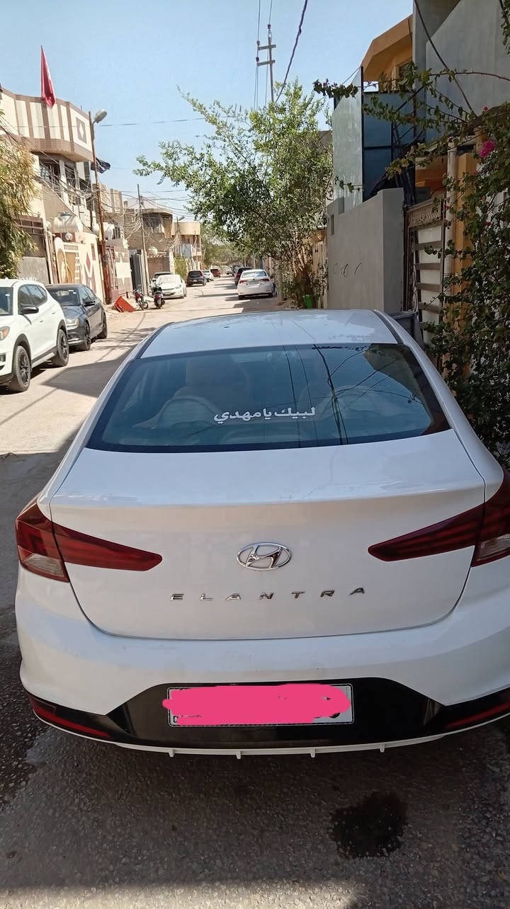 السلام عليكم
النترا خليجي موديل19 اشاير بلمرمي دواخل مطعم صاج كامره أمامية كامره خلفيه محرك,2000 دوش 3 انضمه قياده مخرج شحن ثنين تحكم ستيرن اواكس شاشه ذكيه أندرويد ليزر خلفي لضباب فتحه بنرامه كير مكينه حداديه تبريد مكفول بيها صبغ شبر أسفل جاملغ وجهه دعاميه الاماميه اليسرى لد نهاري رقم كربلاء بسمي على وضع الشركه السعر 155 وبيها مجال بسيط 
لاتصال على الرقم *********** يوجد واتساب
