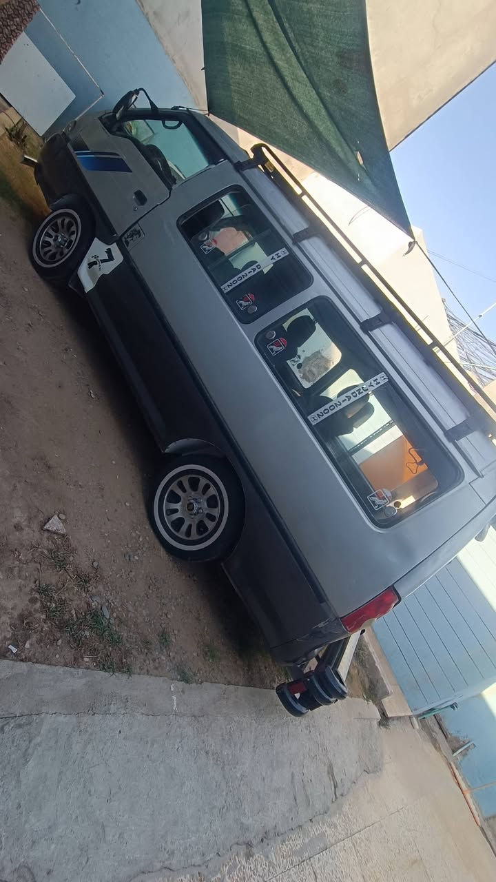 كيا هوندا للبيع
موديل 2000

سنويه 28 بسمي   حصه كاز بيها

هئيه مرور  صفر 

تايرات باتري جدد

كير اكسن شرط 

مكينه معمره جديده

مصبوغ جمالية  داخل ستاركس 
 
السعر 75 بيها مجال بسيط
السياره باسمي  العنوان موصل  الرشيدية 

للا استفسار ***********/***********
