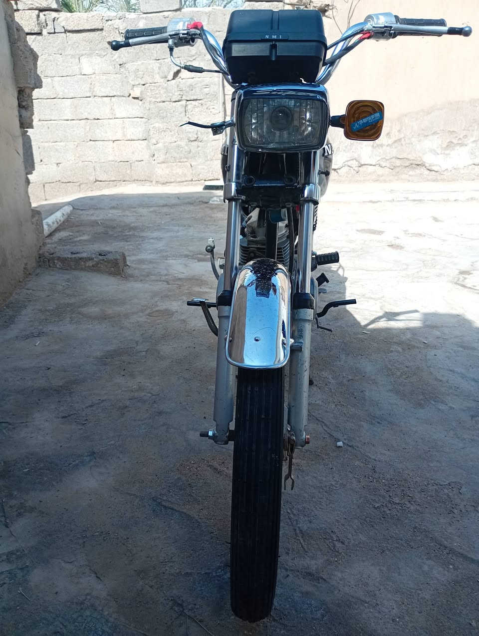 دراجه اربعه كير للبيع
اوراق أصولي مكاني الكوت
 السعر 400 وبيها مجال للشراي 
‏‪***********
