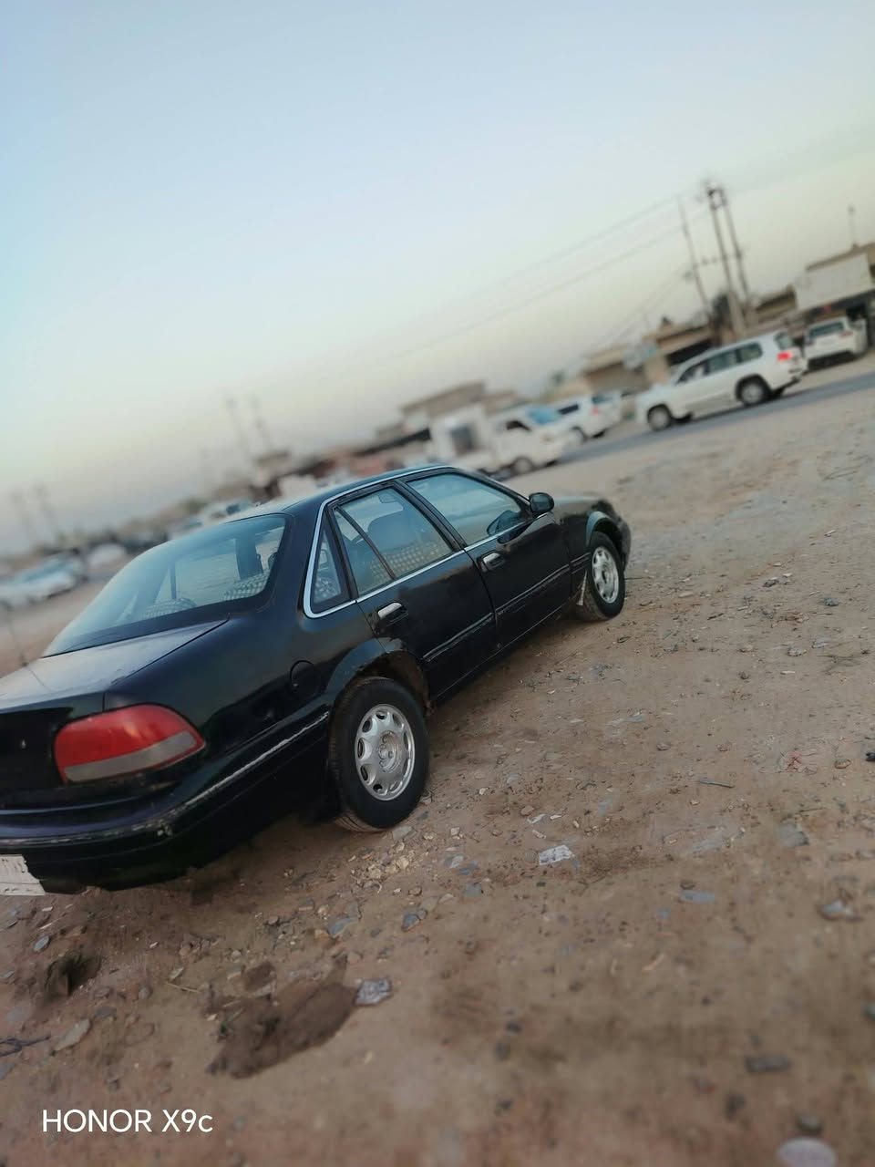 يالله سلام عليكم ورحمة الله وبركاتة دايو برنس للبيع رقم واسط سياره جديد كلش مابيه اي نقص كهربائيات كله شغاله بس تبريد مايشتغل كير محرك جديد سياره كلش جديده تخم تاير جديد سدر امامي جديد سنويه للغايه 2029 سعر 22 وبيه مجال عنوان واسط زبيديةسياره قابله للمراوس رقم الهاتف ***********

