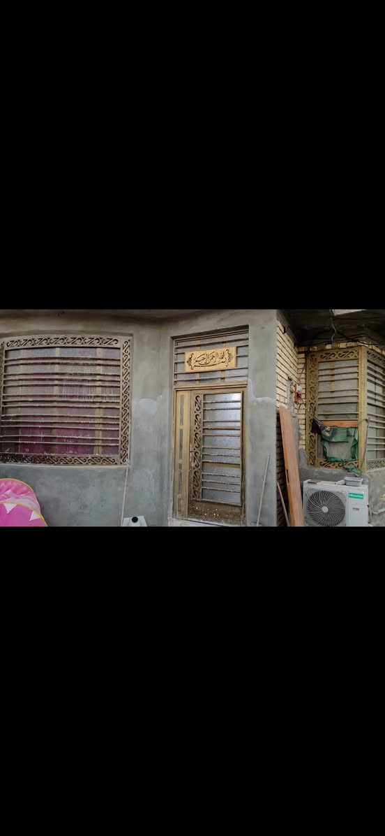 مزرعة وبداخلها بيت للبيع
مزرعة للبيع 1500 متر مع بيت 200 متر يحتوي على غرفتين نوم وصالة واستقبال قياس الاستقبال 7×4 متر وحولي على طول البيت
قرب سيطرة أم الهوى الرغيلة عامود 312 قرب طريق الزوار تتوفر كافة الخدمات
السعر 175 وبي مجال بسيط سند 25 مفروزة بأسم المالك
للتواصل والاستفسار ارجو مراسلتنا واتساب ***********
نحيطكم علماً لانستقبل الاتصالات المباشرة راسلنا واتساب وتدلل
