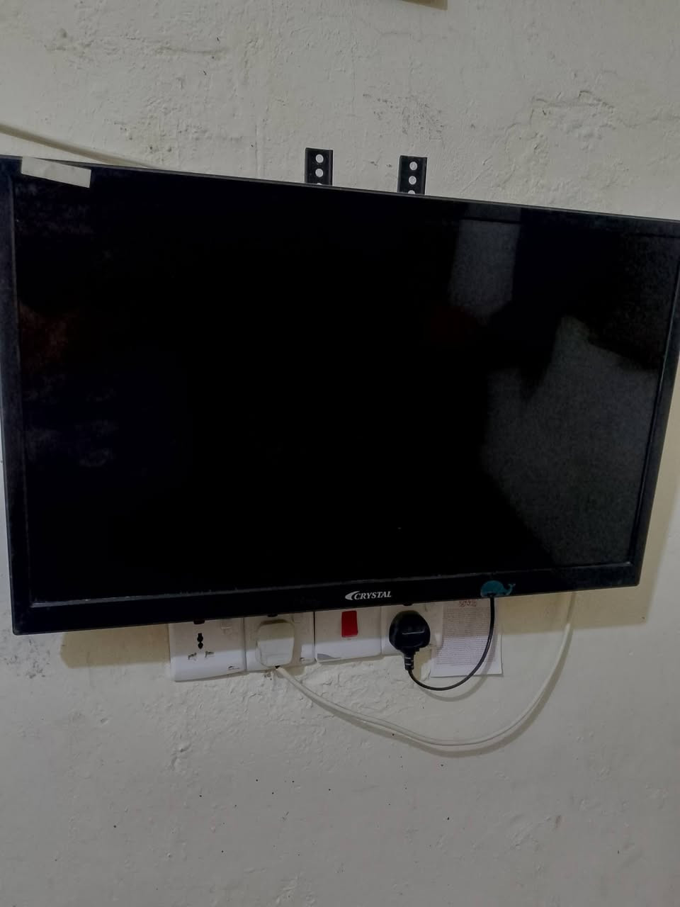 متاح سلام عليكم كاونتر مرمر نضيف مستخدم قليل بلواقع احله كامل+بلازمه نظيفه شغاله مستخدمه قليل فقط صوت مابيهه اتصل ودلل ***********
