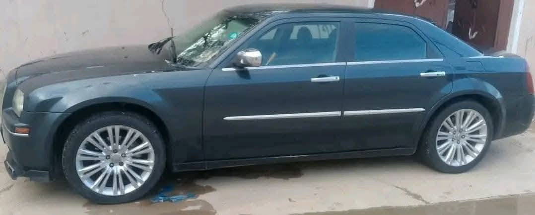 🛑اوباما موديل 2007
محرك 2700 كير توماتيك 

بدون ضرر بدون صبغ 

رقم نينوى جديد شرط التحويل 

#السعر92وبيهامجال شاري اتصل 

***********

***********

